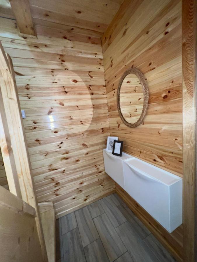 DOMEK LETNISKOWY POD BRZOZAMI na Roztoczu wśród lasów Adamow  Zewnętrze zdjęcie